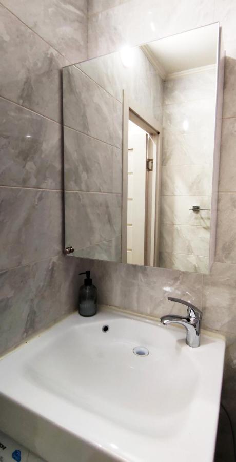 Flat in the city center Odessa Ngoại thất bức ảnh