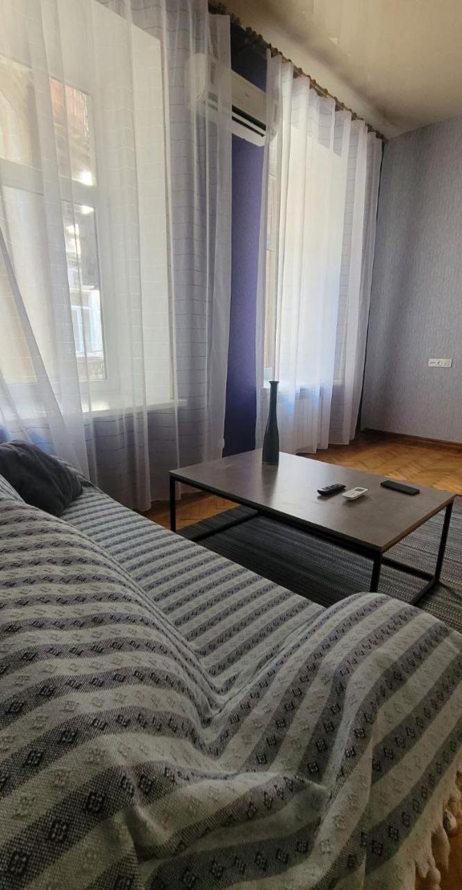 Flat in the city center Odessa Ngoại thất bức ảnh